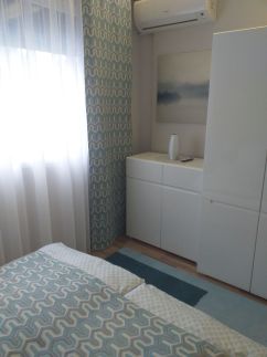 Elizabeth Apartman23