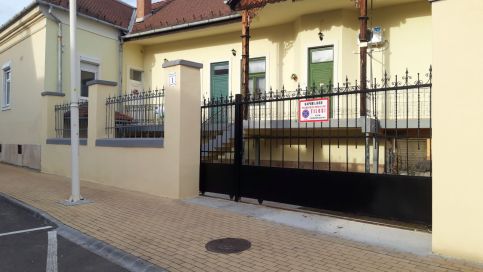 Kedvenc Apartman8