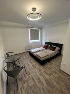 Dream Home Apartman28