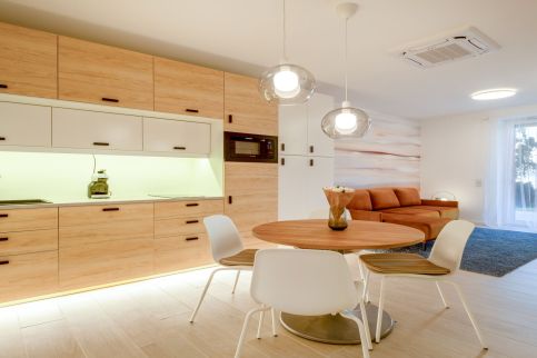 MF Club 218 Garden Apartments3