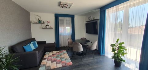 Pipacs Apartman 1.2