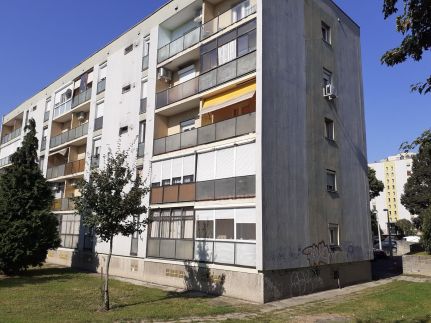 Hajnalka Apartman1