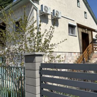 Ádám és Anett Vendégház