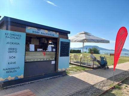Süllő Utcai Panorámás Vízparti Apartman11