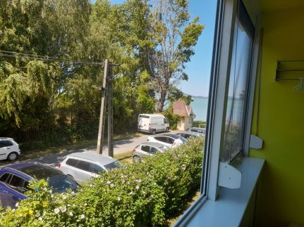 Süllő Utcai Panorámás Vízparti Apartman20