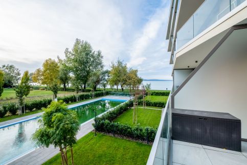 MF Coral Suite Apartment1