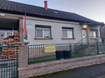 Göcseji Turista Szálló – Salomvár