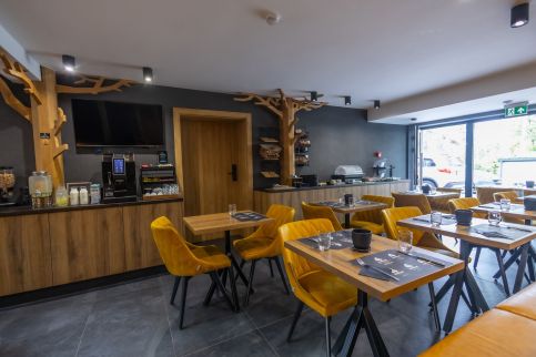 4 Évszak Erdeihotel42