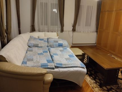 Márkói Vendégház48