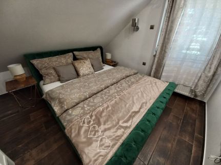 Dr Becsey Luxury Apartman36