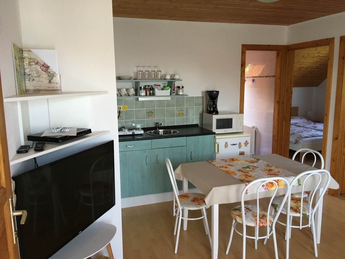 Napraforgó Apartman – Gyenesdiás fotó 10