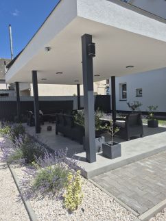 Kriszta Deluxe Vendégház9