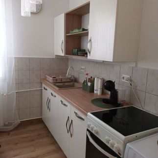 Kata Belvárosi Apartman30