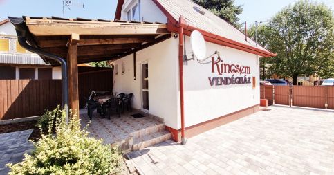 Kincsem Vendégház1