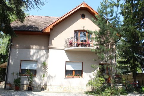 Vicze Apartmanház1