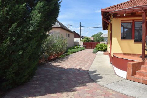 Hajnalsugár Apartman39
