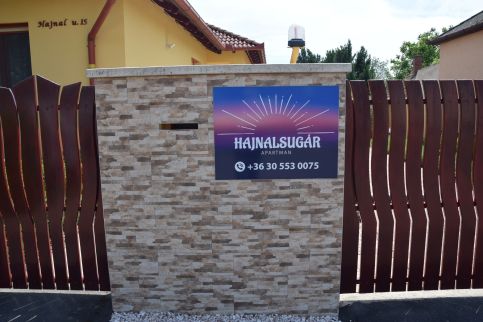 Hajnalsugár Apartman45