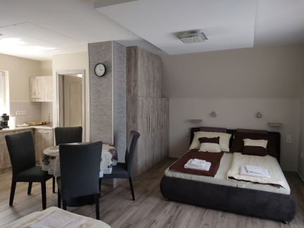 Lilien Apartman5