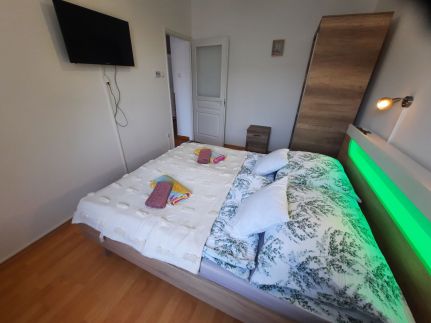 Zöld Béka Apartmanok Kölcsey II.10