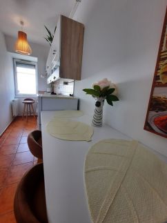 Zöld Béka Apartmanok Kölcsey II.6
