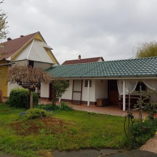 Gárdonyi Apartman – Berekfürdő fotó 7