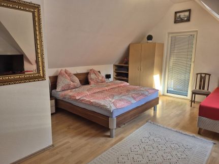 Várlak Apartman***10