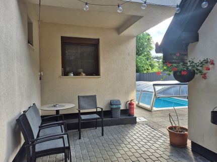 Várlak Apartman***3