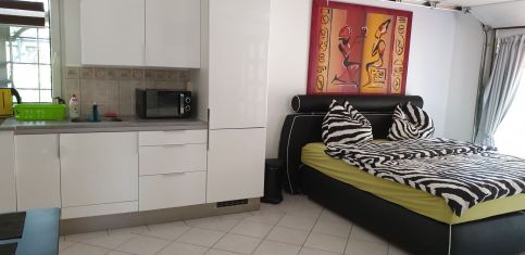 Várlak Apartman***2