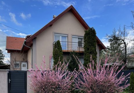 Lavender Apartman4