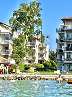 Balaton BeachSide Apartman Siófok1