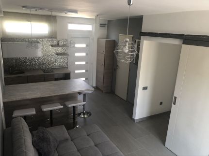 Lux Apartman3