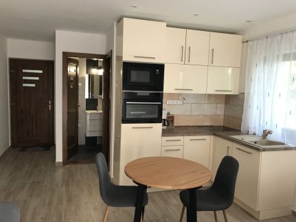Süni Apartman4