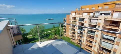 Galerius Home Harmony Gold 1.  Apartman22