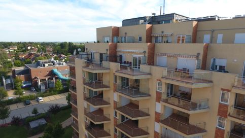 Galerius Home Harmony Gold 1.  Apartman2