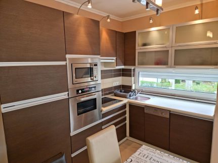 Betti Apartman4
