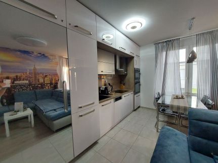 Happiness Apartman41