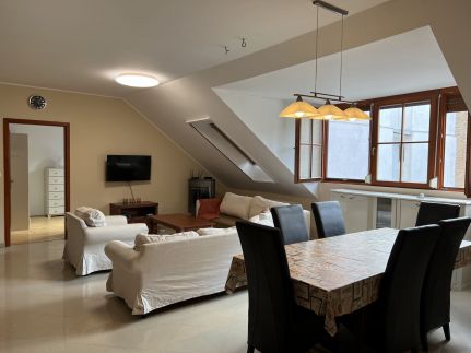 Merényi Luxus Apartman18