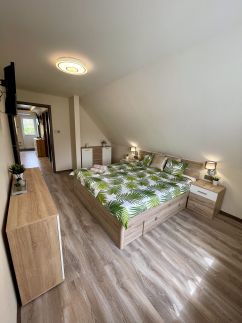 Lisza Apartman25