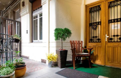 Budapest GuestRooms28