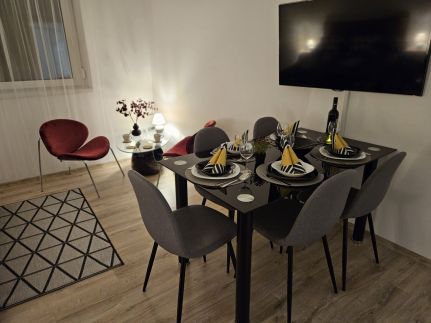 Holiness Apartmanok10