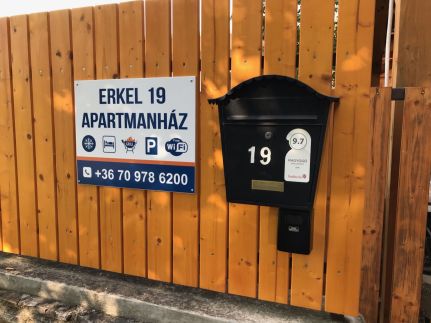 Erkel 19 Apartmanház36