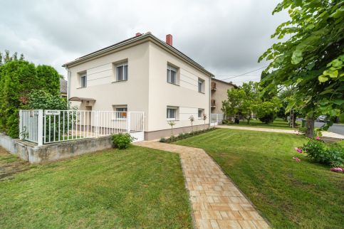 Topáz Apartmanházak3