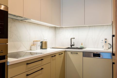 Coral 64 Premium Apartment11