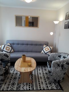 Golden Apartman7