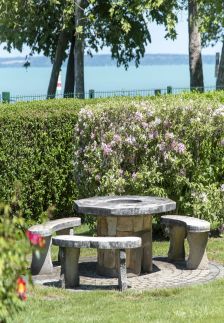 Balaton Lakeside Residence3