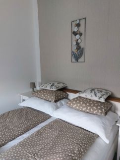 Három Testvér Apartman100