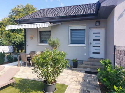 Három Testvér Apartman137