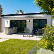 Pura Vida House****