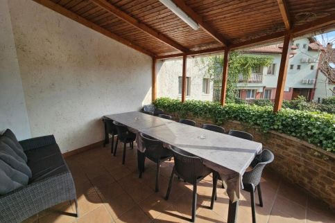 Zoli Kölcsey 19 Villa8