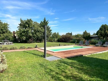 Villa Field644